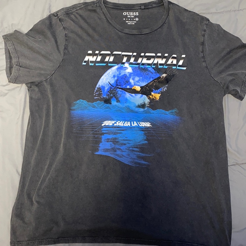 GUESS “vintage” look T-shirt